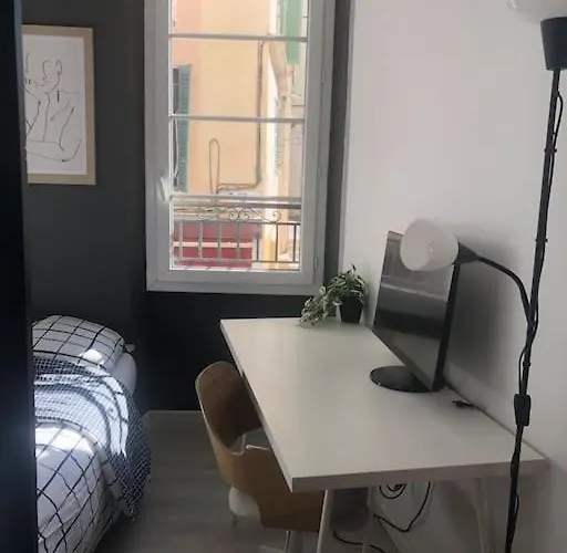 Cosy En Plein Centre-ville *